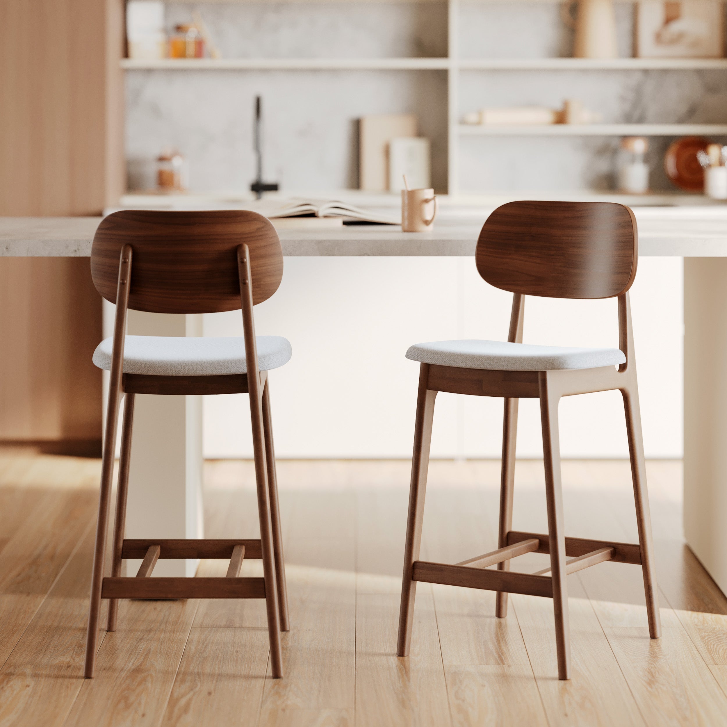 2 chaises de bar charlize 66 cm en bois fonce tissu beige