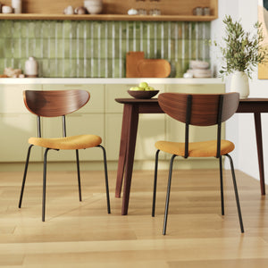 2 chaises en velours jaune et bois fonce jade