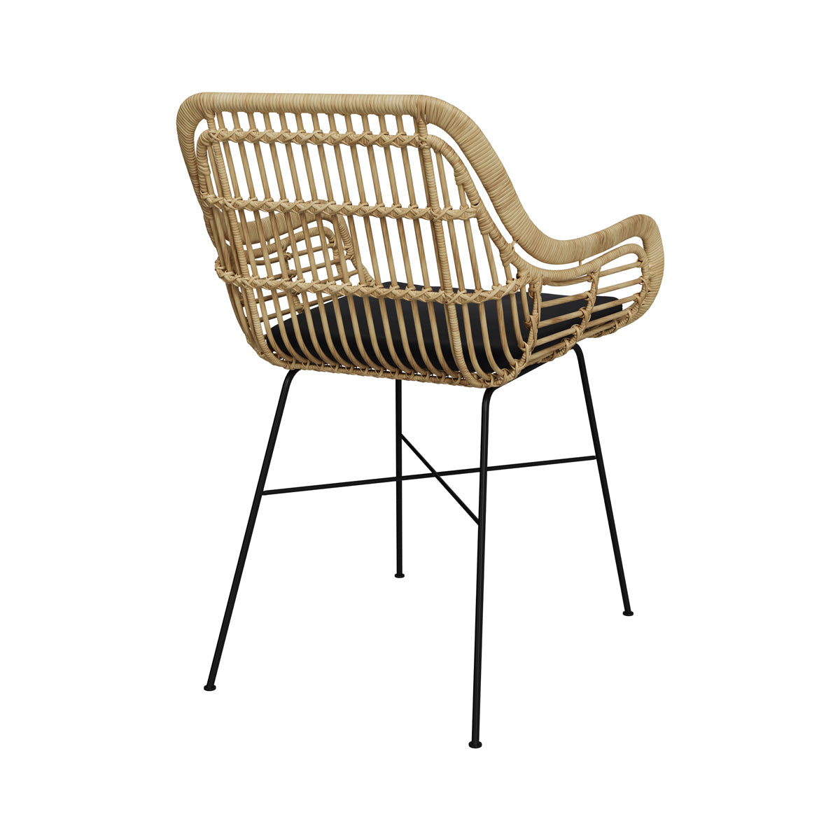 chaise chiloe en rotin naturel et pieds en metal