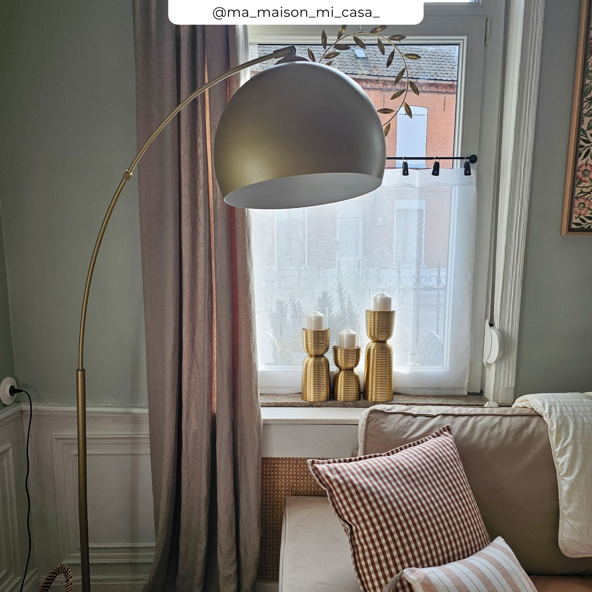 dinard lampadaire en metal dore arc ugc_1_