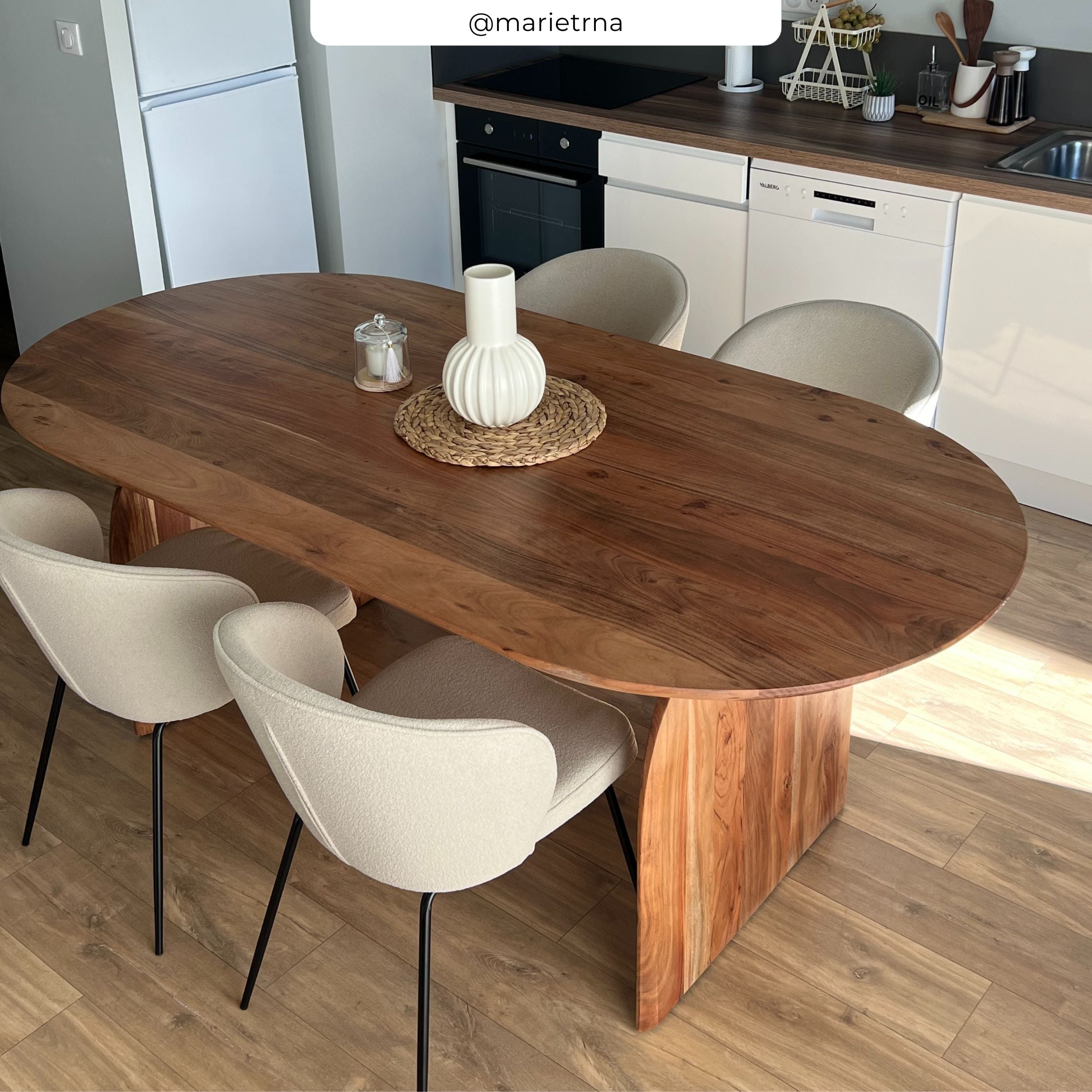 groom tissu boucle beige pieds noirs