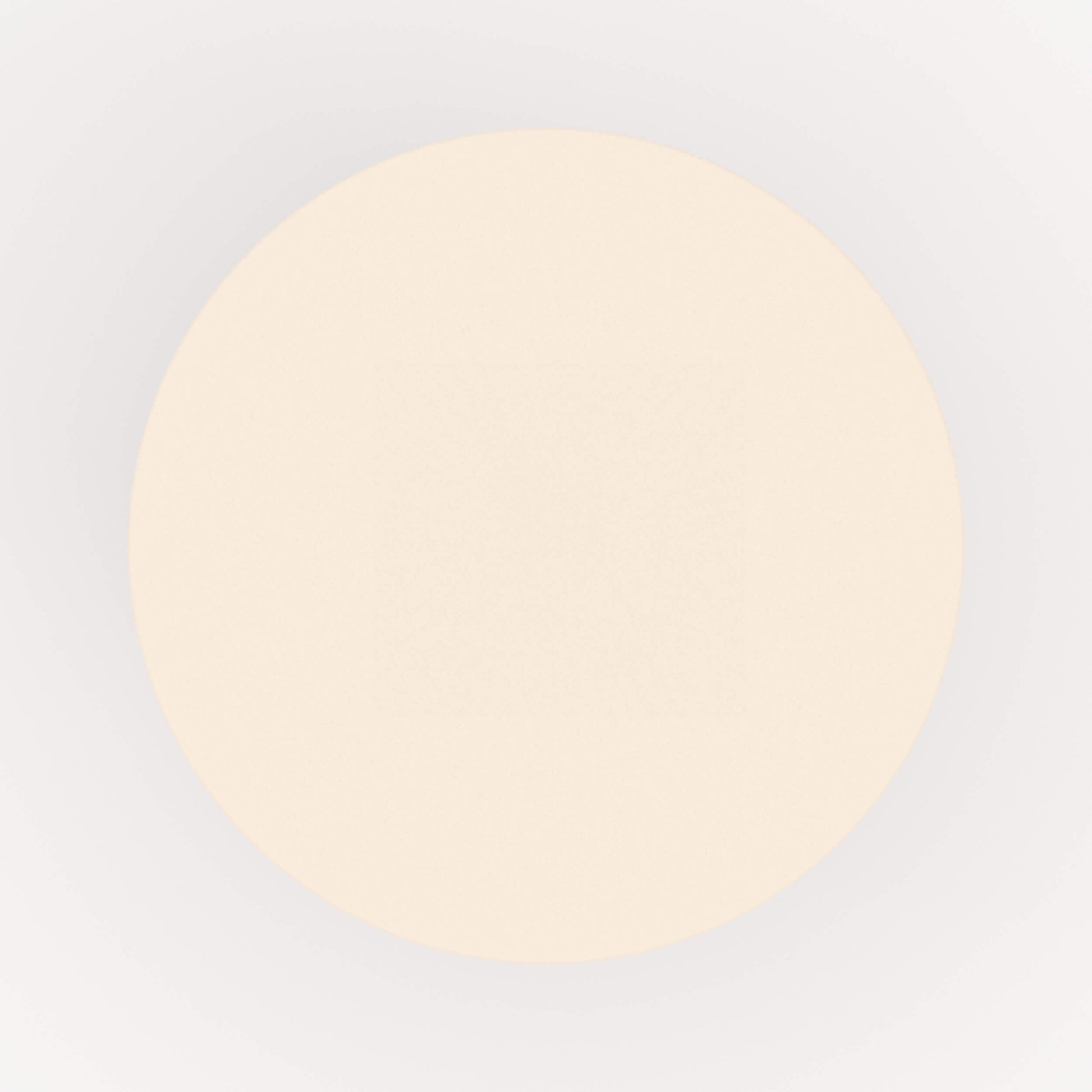 table d appoint en metal rose ronde colette