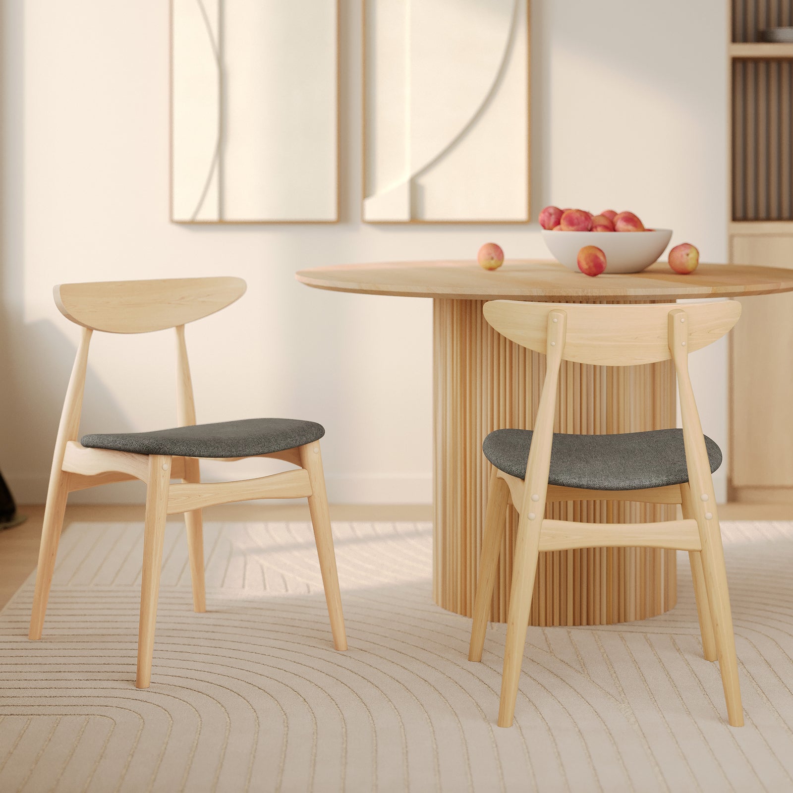 2 chaises bois clair et tissu gris josette