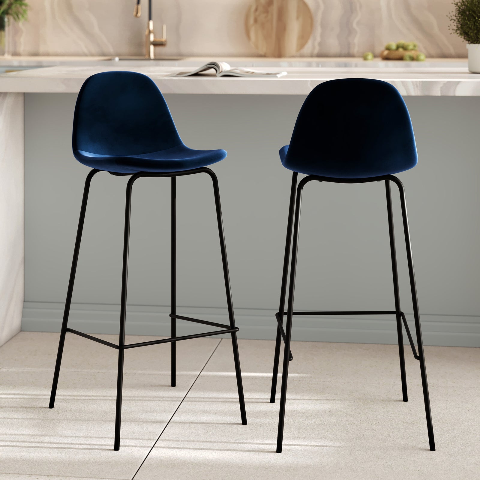 2 chaises de bar velours bleu henrik pieds