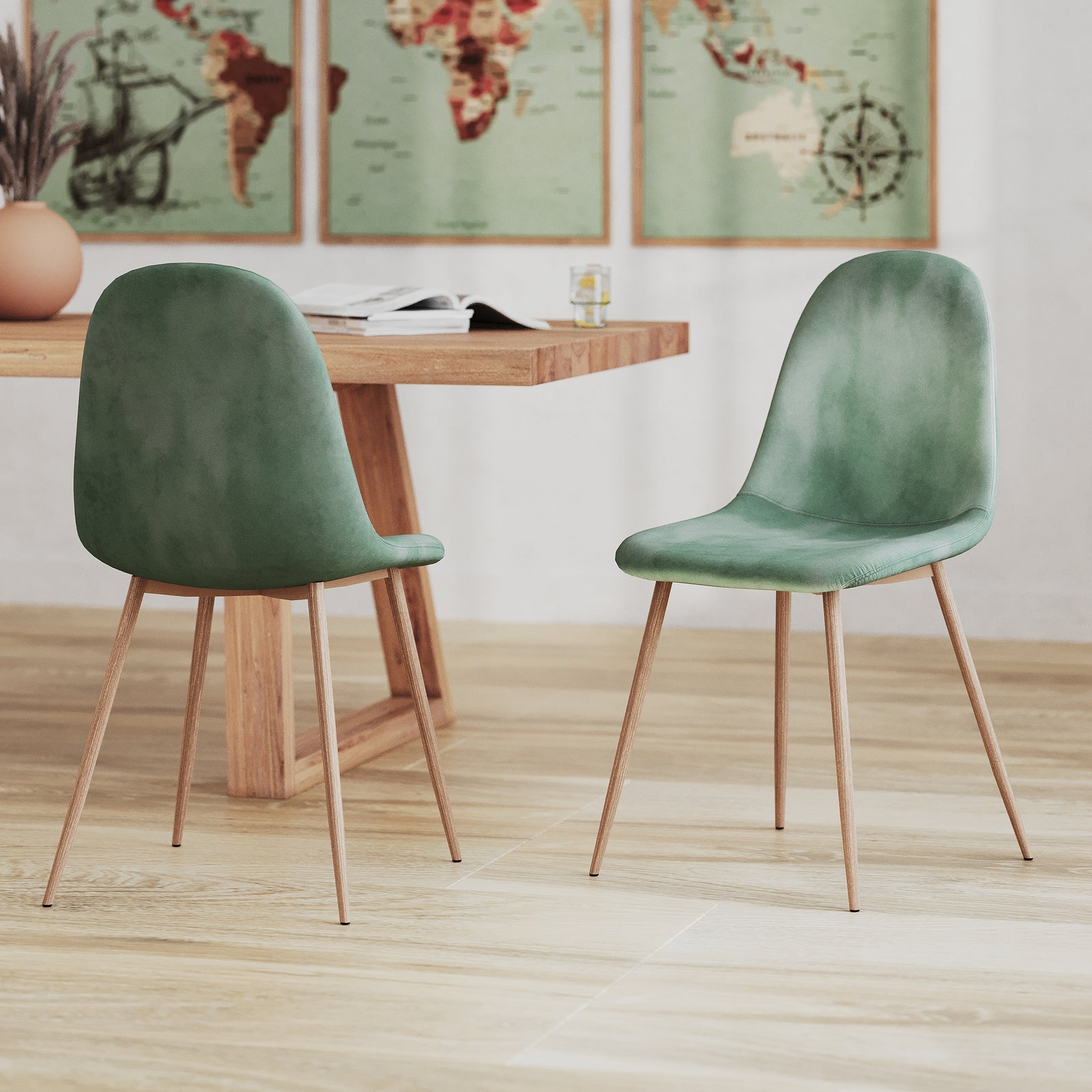 2 chaises en velours vert bois clair fedrik