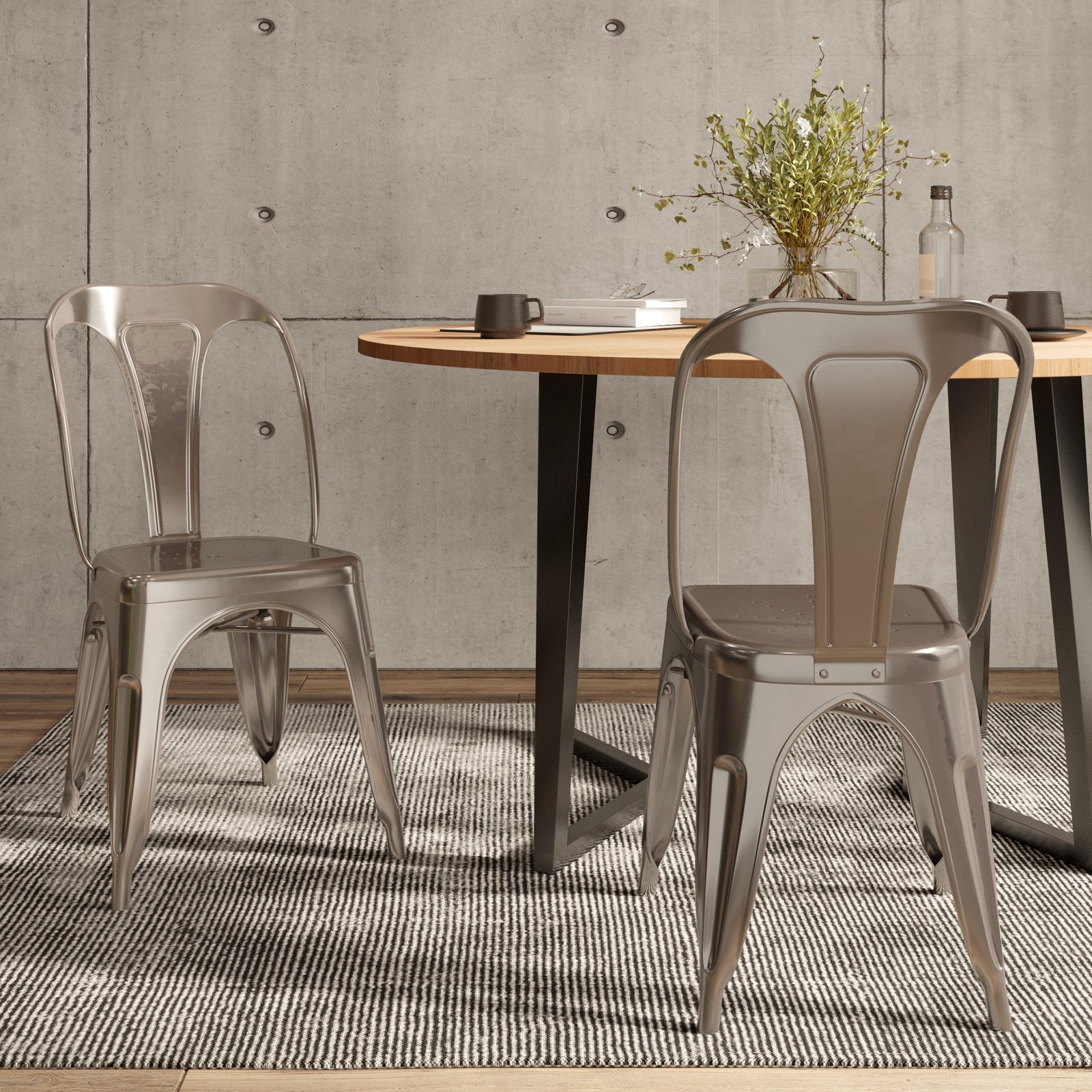 2 chaises indus chrome rdv deco