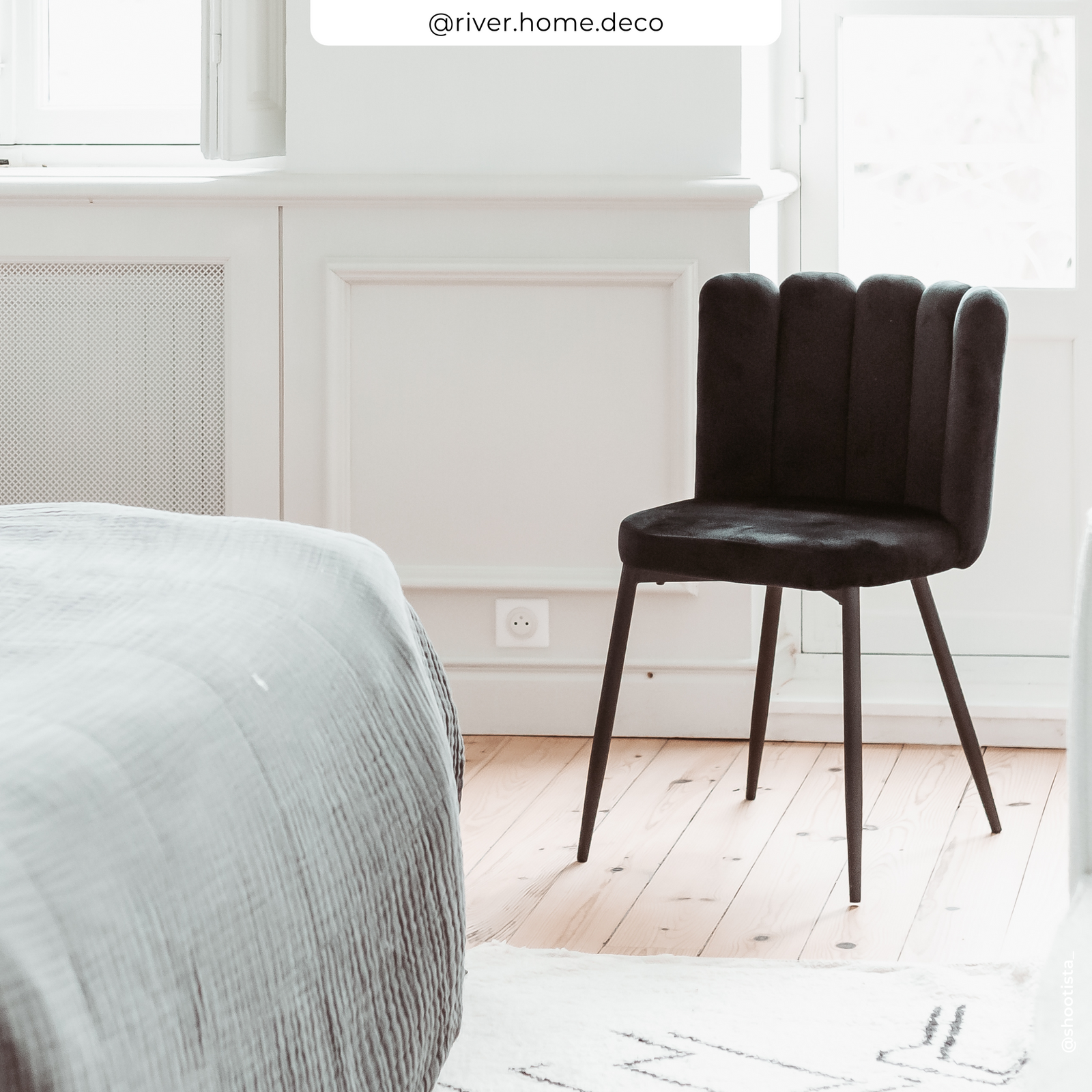 acheter chaise velours noir rosy ugc neuf