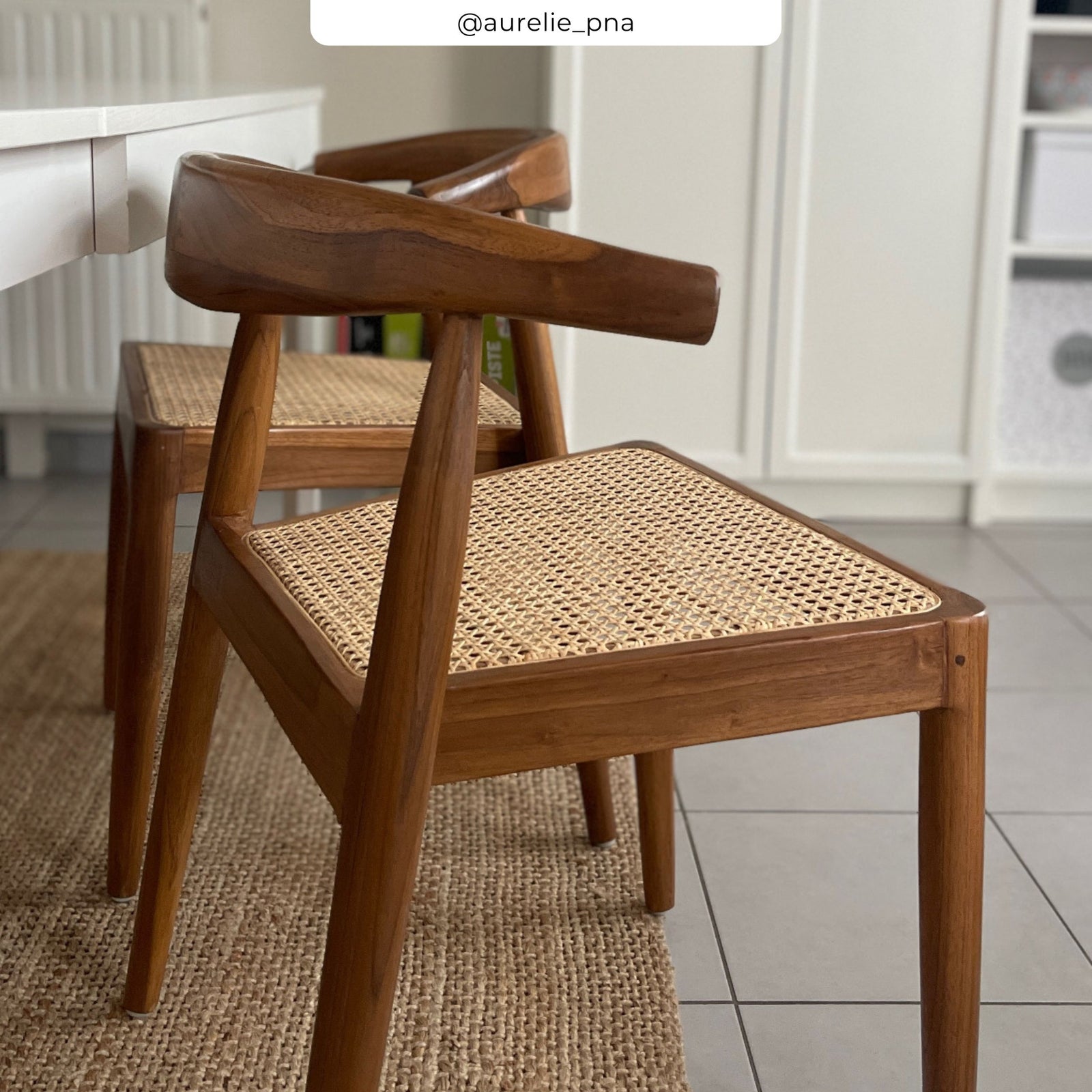 chaise alia en bois de teck et cannage en rotin lot de 2