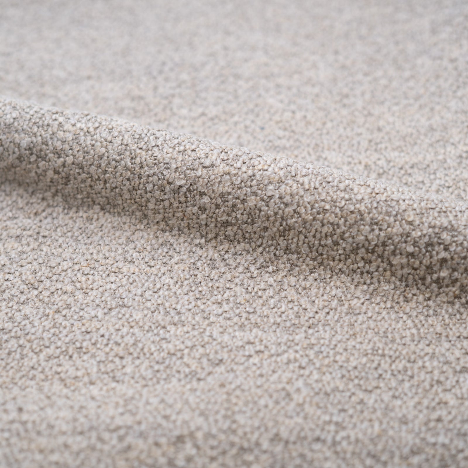 chaise de bureau tissu beige sable dune pivotante reglable