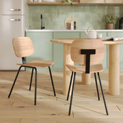 chaise-en-bois-et-pieds-noirs-vintage-lot-de-2.jpg