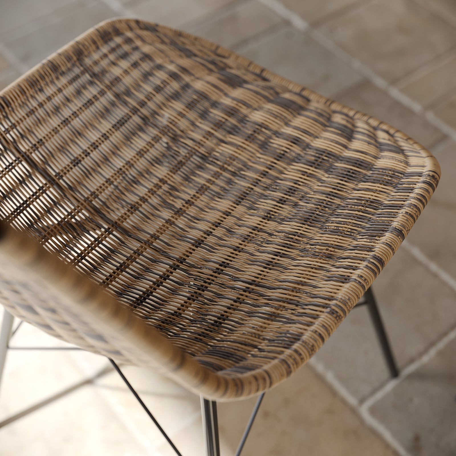 chaise en resine tressee naturelle lot de 2