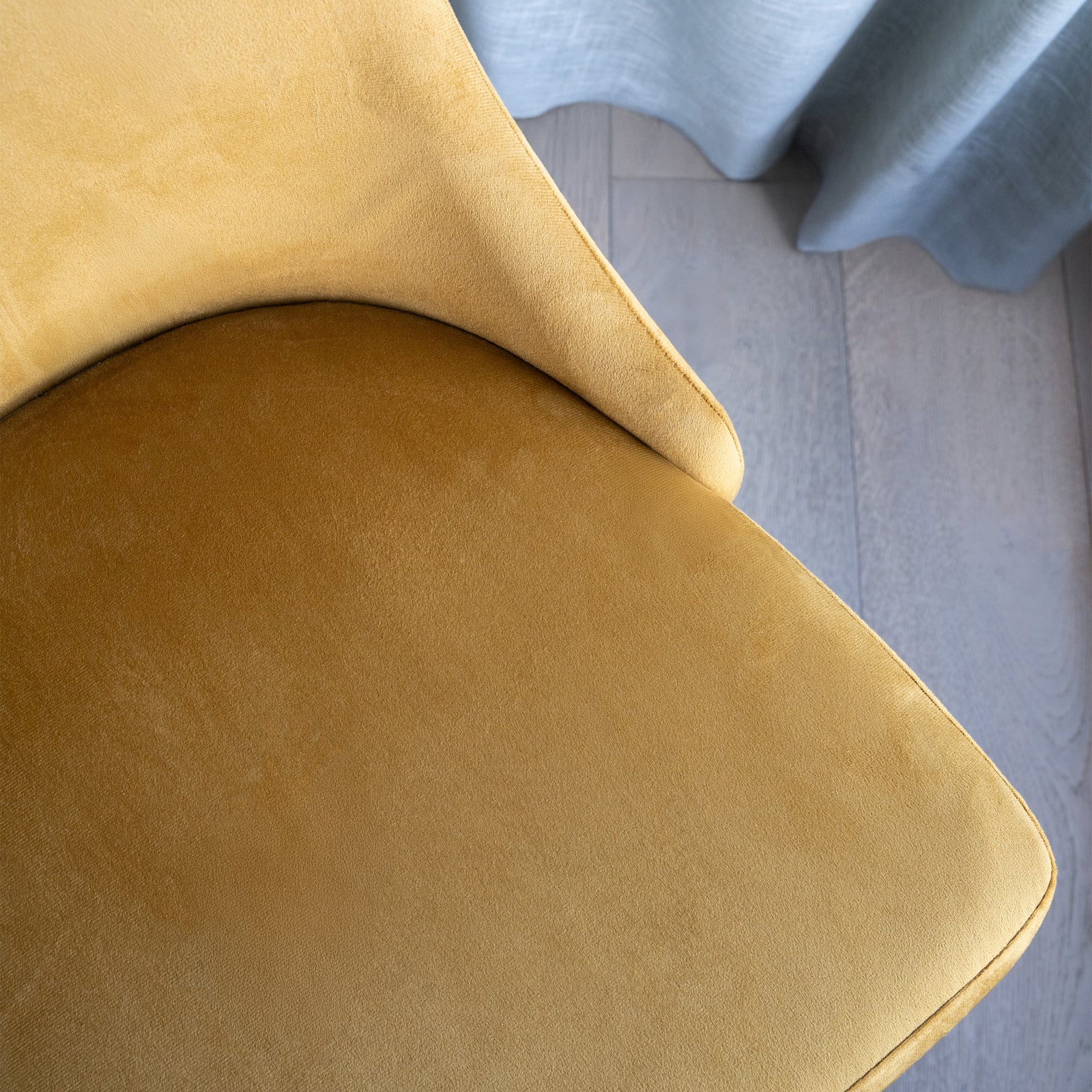 chaise en velours jaune moutarde lot de 2 vinni