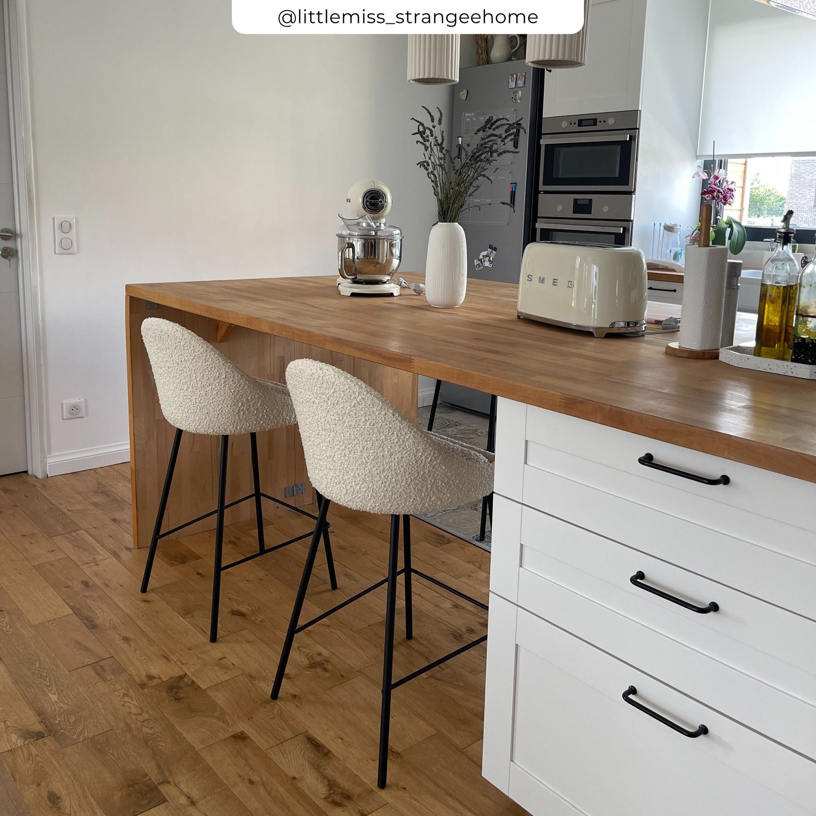 chaise misty de bar 65 cm tissu blanc boucle