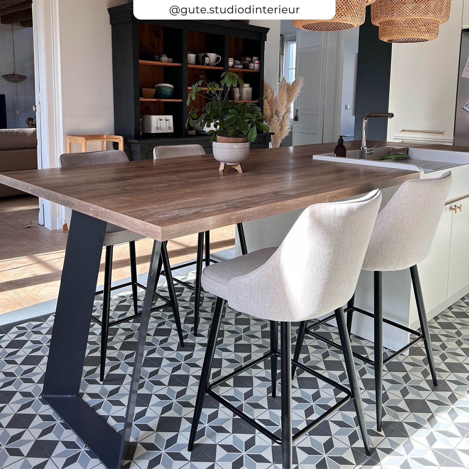 chaise pipo de bar tissu beige 66