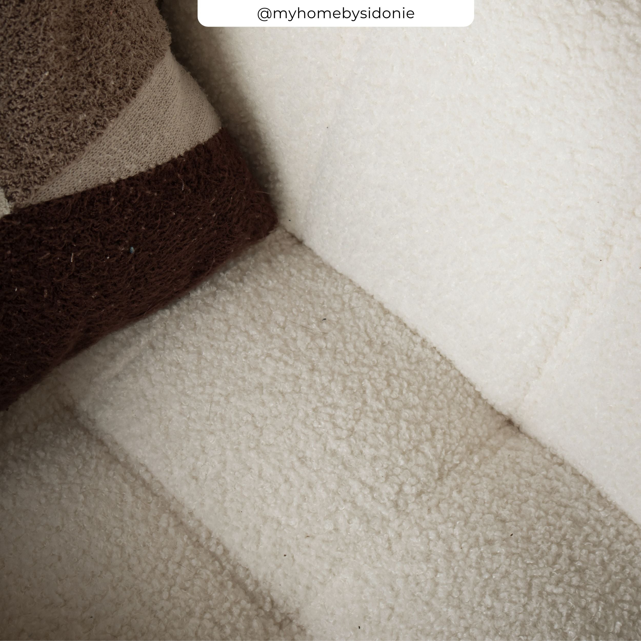 Fauteuil Simba en tissu bouclé blanc