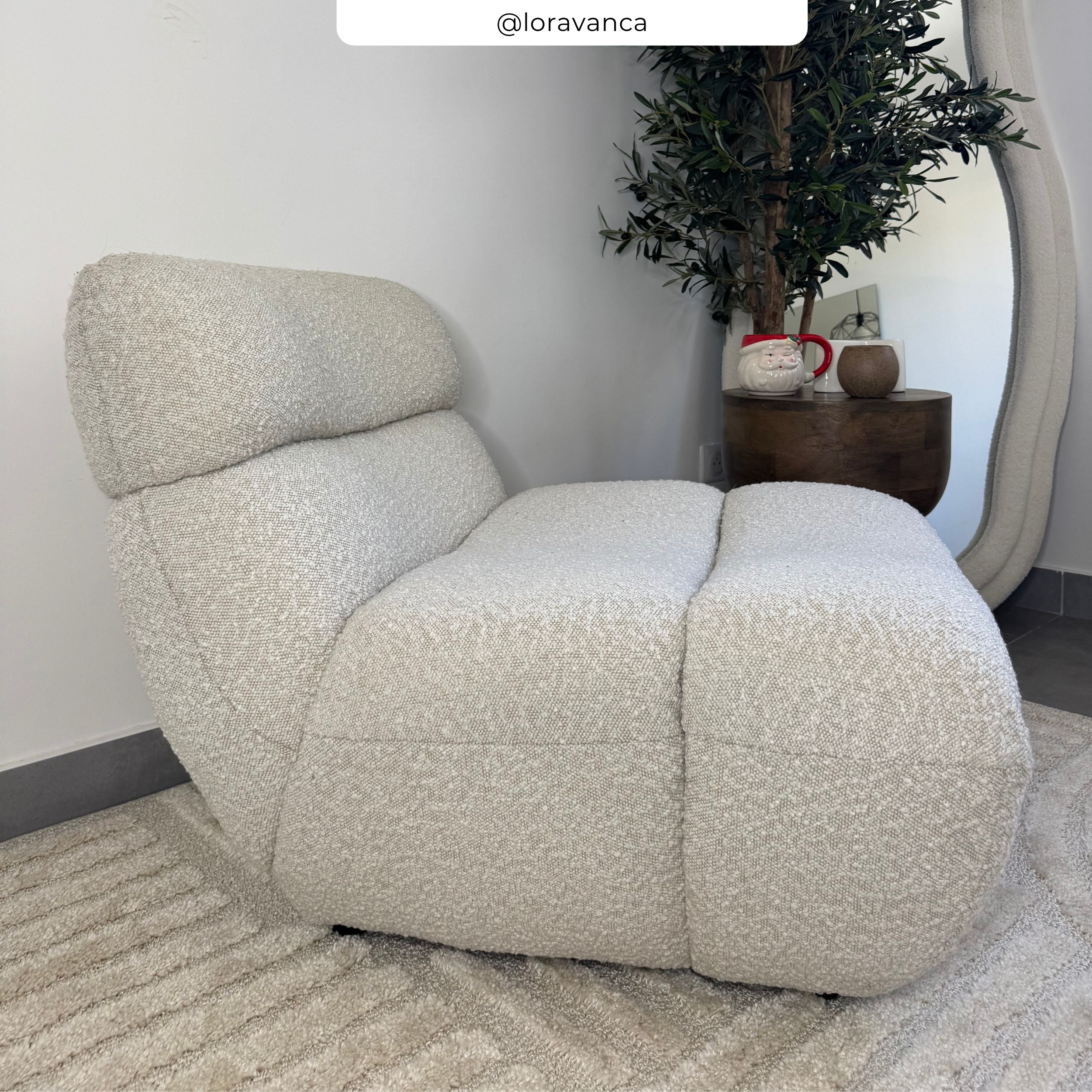 Fauteuil Teddy en tissu bouclé blanc