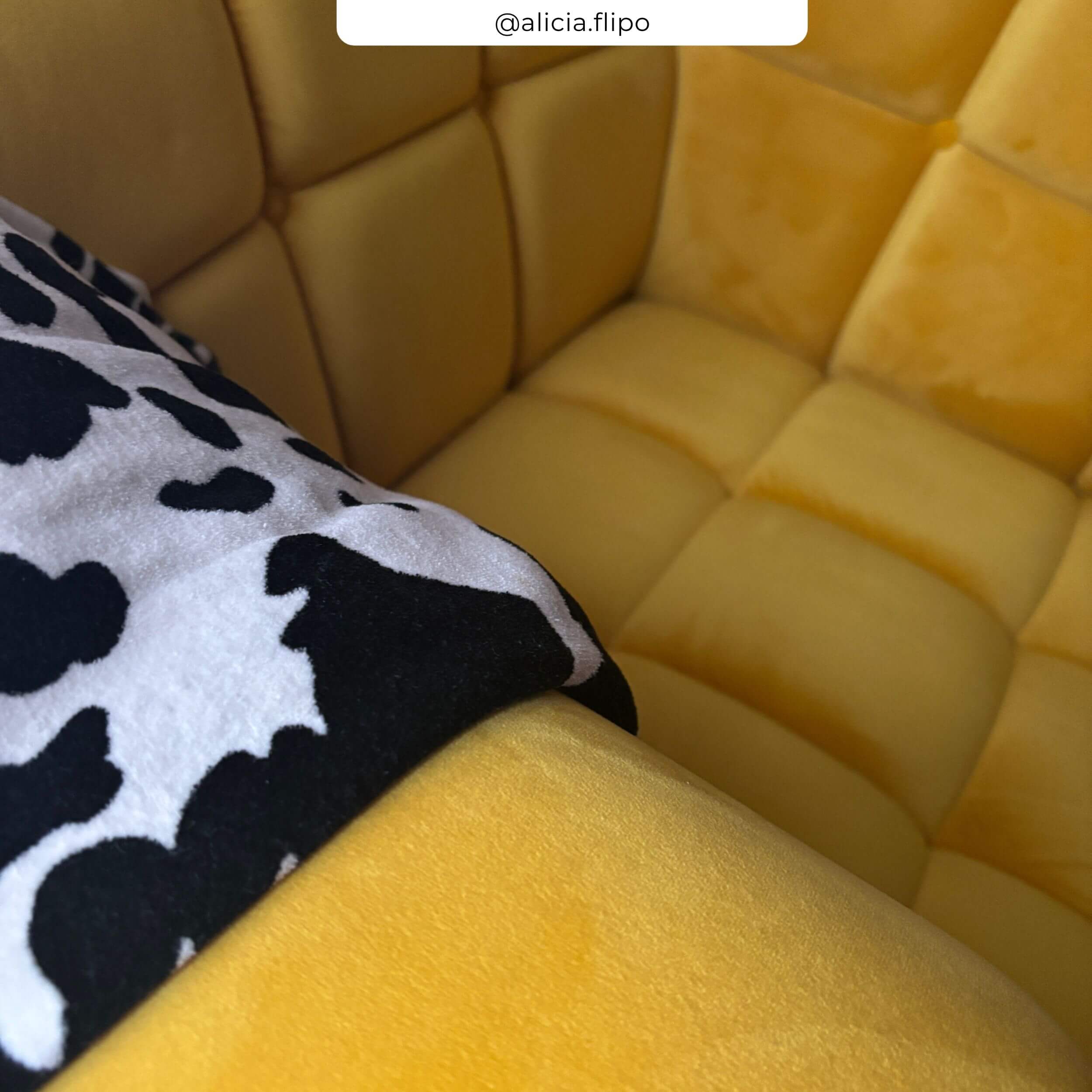 Sillón Mona en terciopelo amarillo