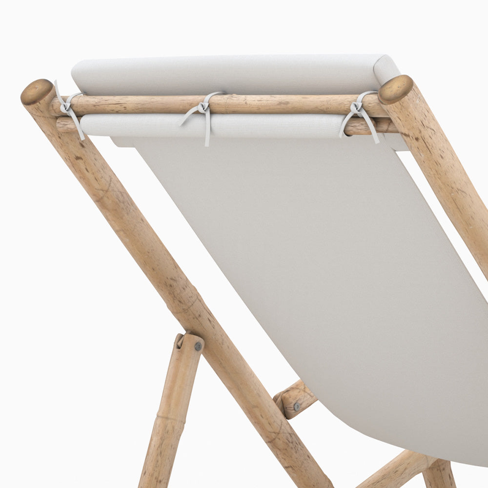 jolie chilienne en bambou et tissu blanc fond beige