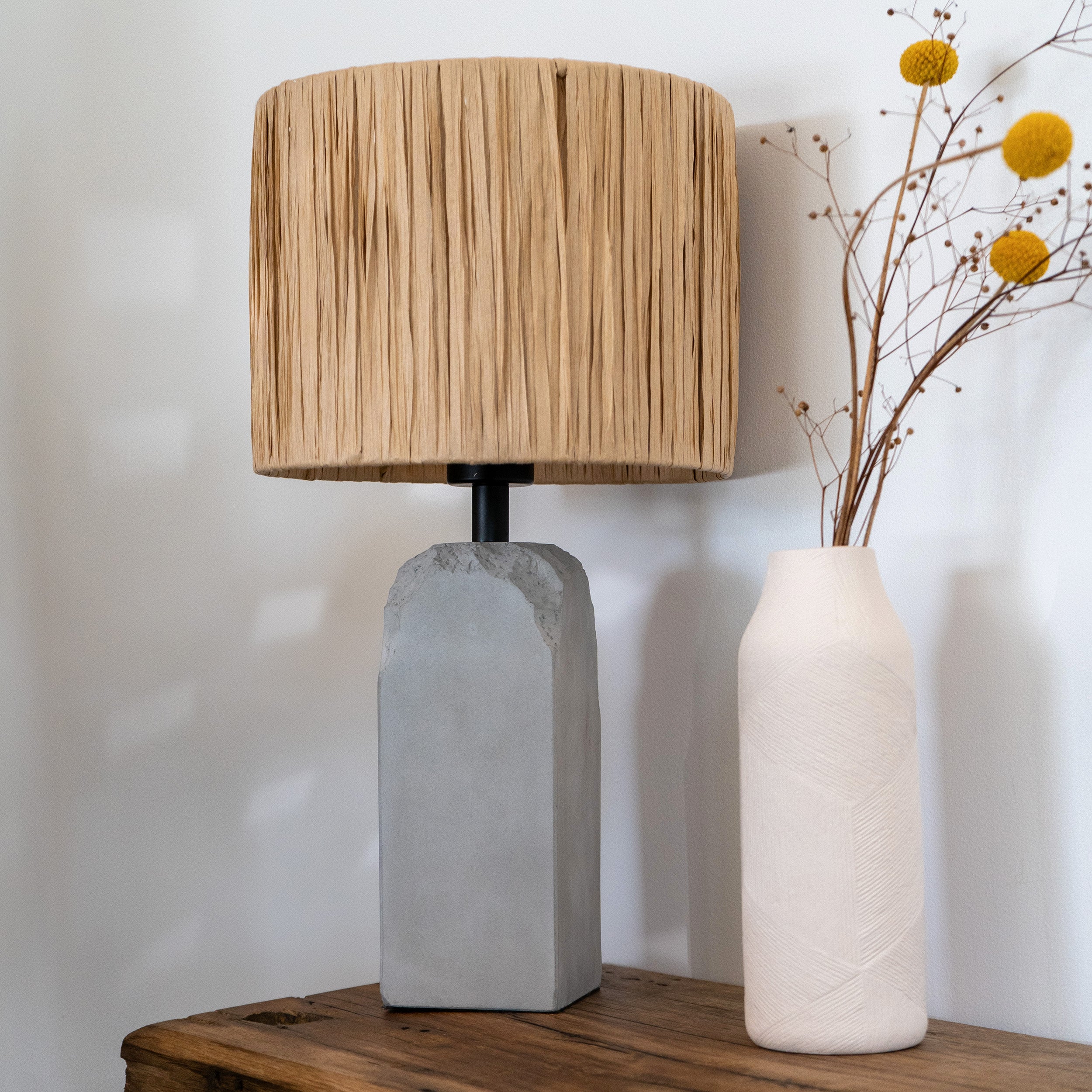 lampe mya beton raphia focus