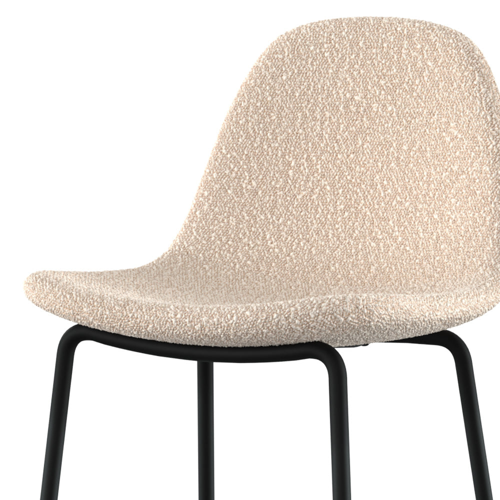 lot de 2 chaises pour ilot central en tissu boucle beige pieds metal noir henrik