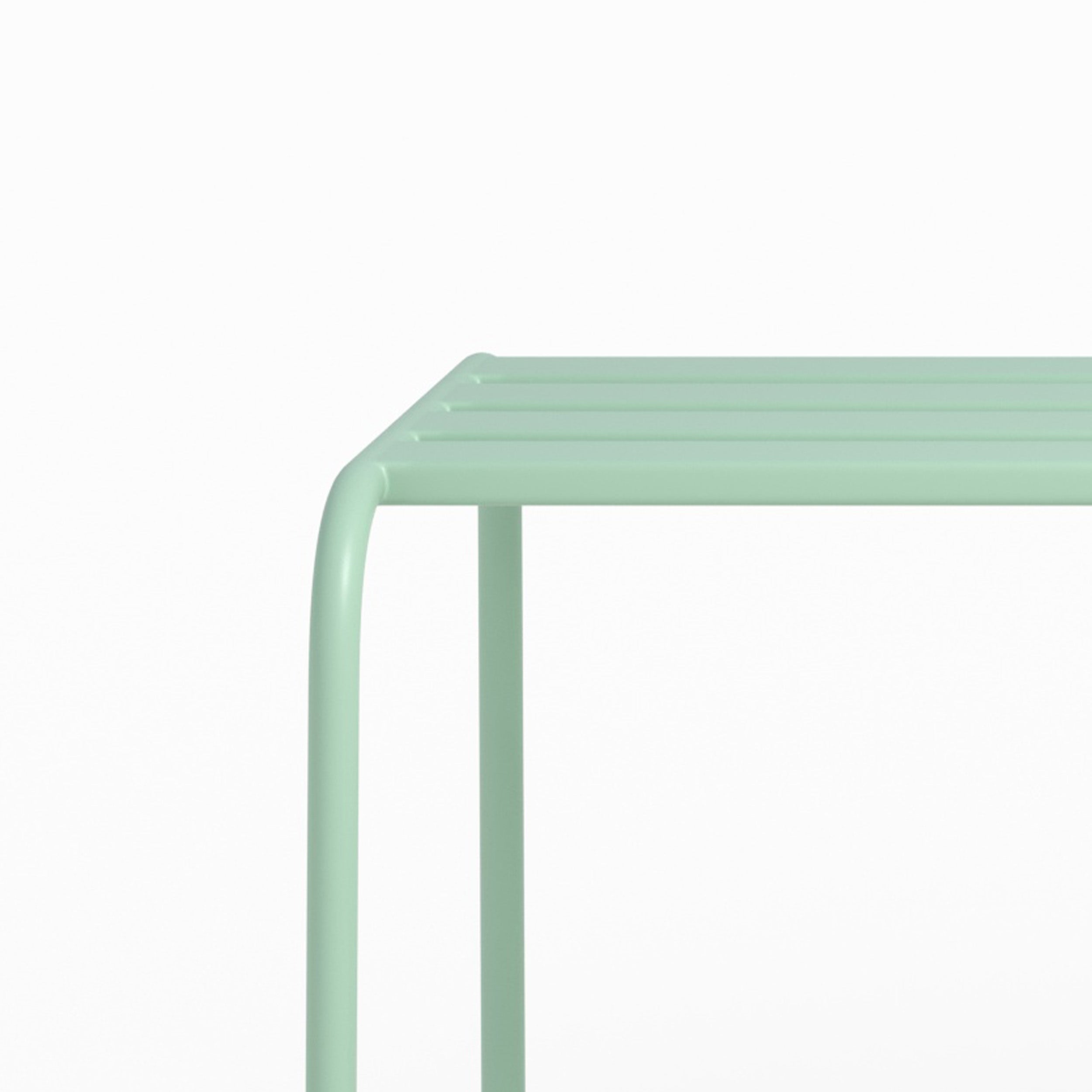 Banc de jardin Yumi en métal vert clair 2 personnes