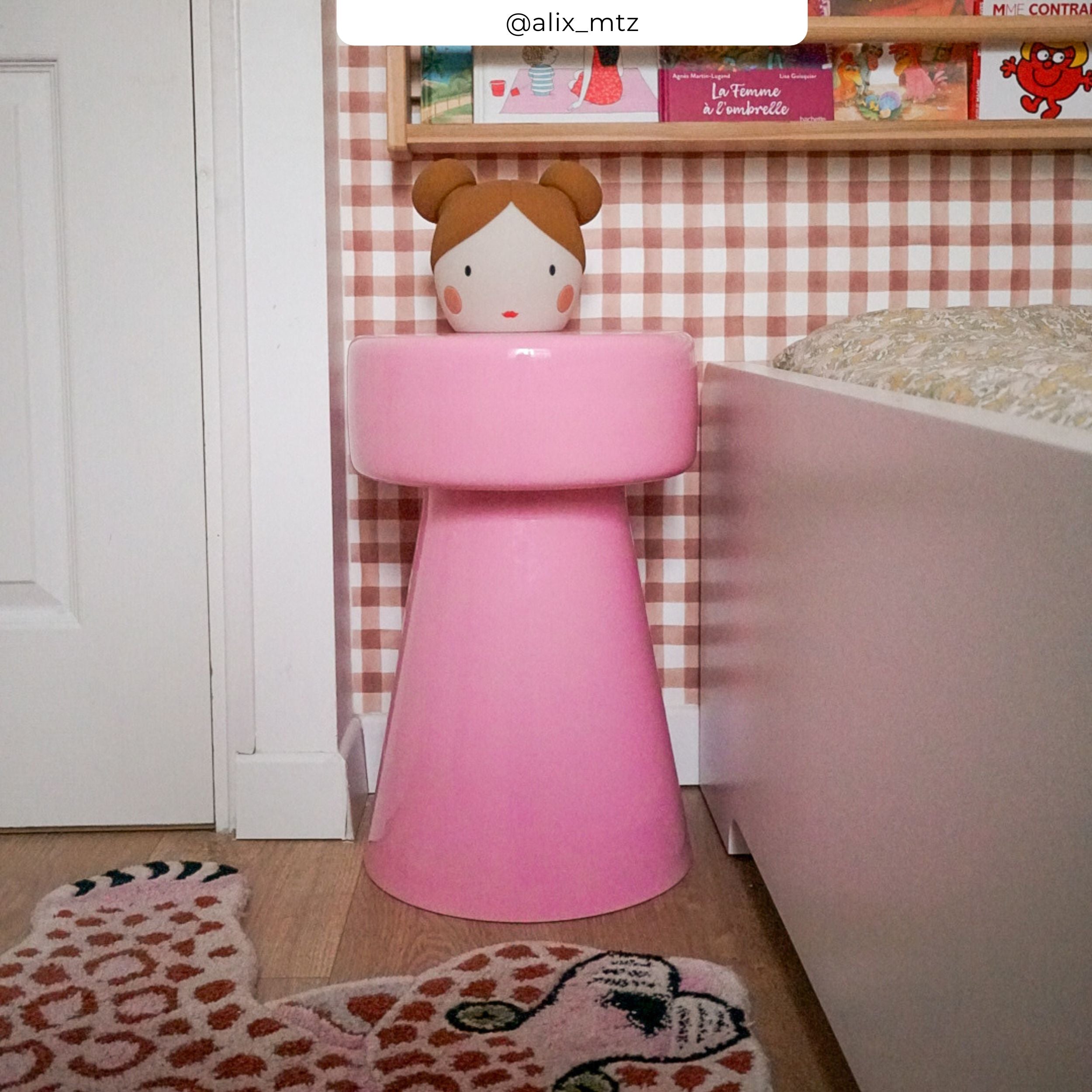 Table d'appoint Athéna en métal rose D30 cm