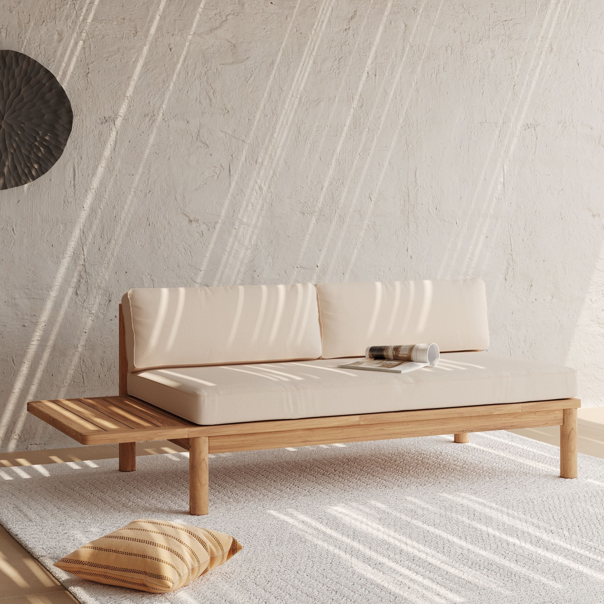 Salon de jardin Nadila 2 personnes en teck massif et tissu blanc