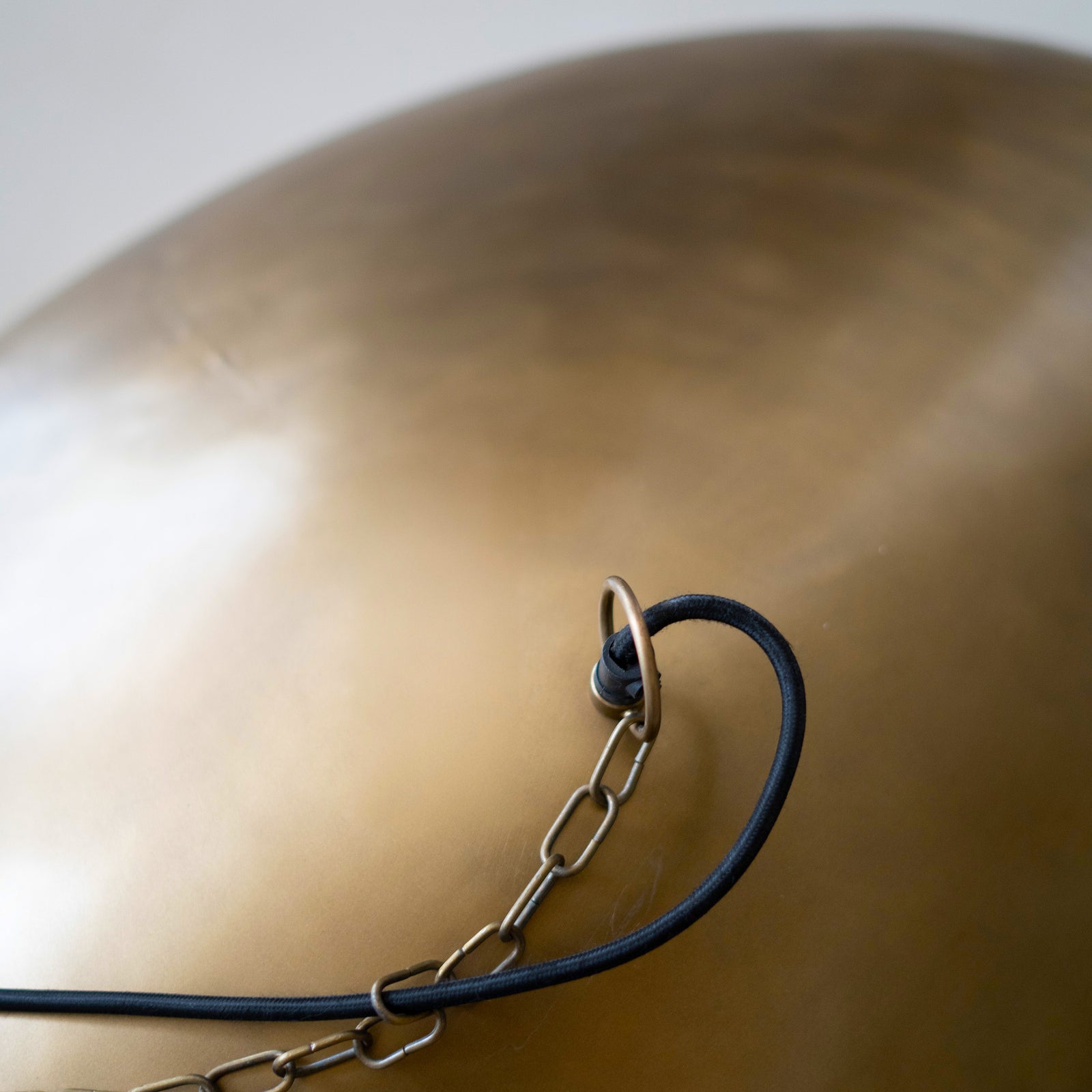 suspension pacha en metal dore d74 cm rdv deco