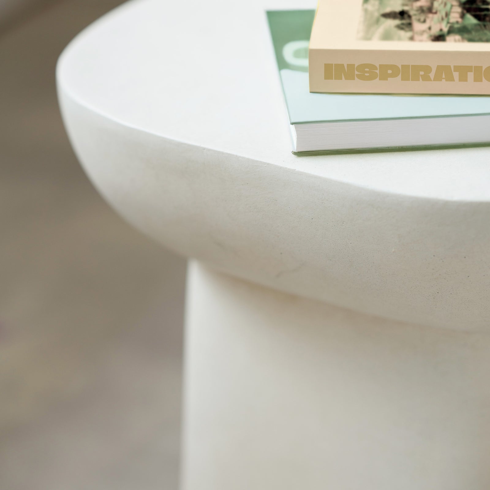 table appoint beton blanc samui carre