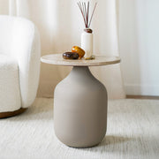 Table d'appoint Louison en travertin greige D45 cm