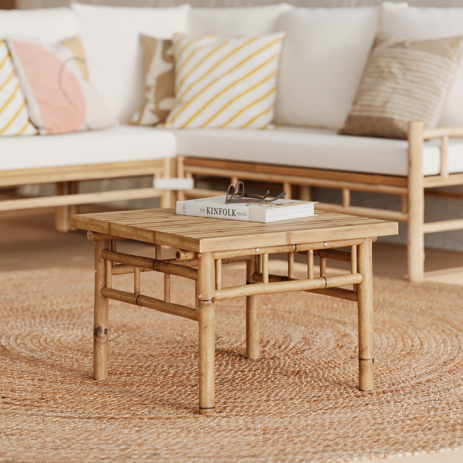 table basse de jardin en bambou vadella carree 47