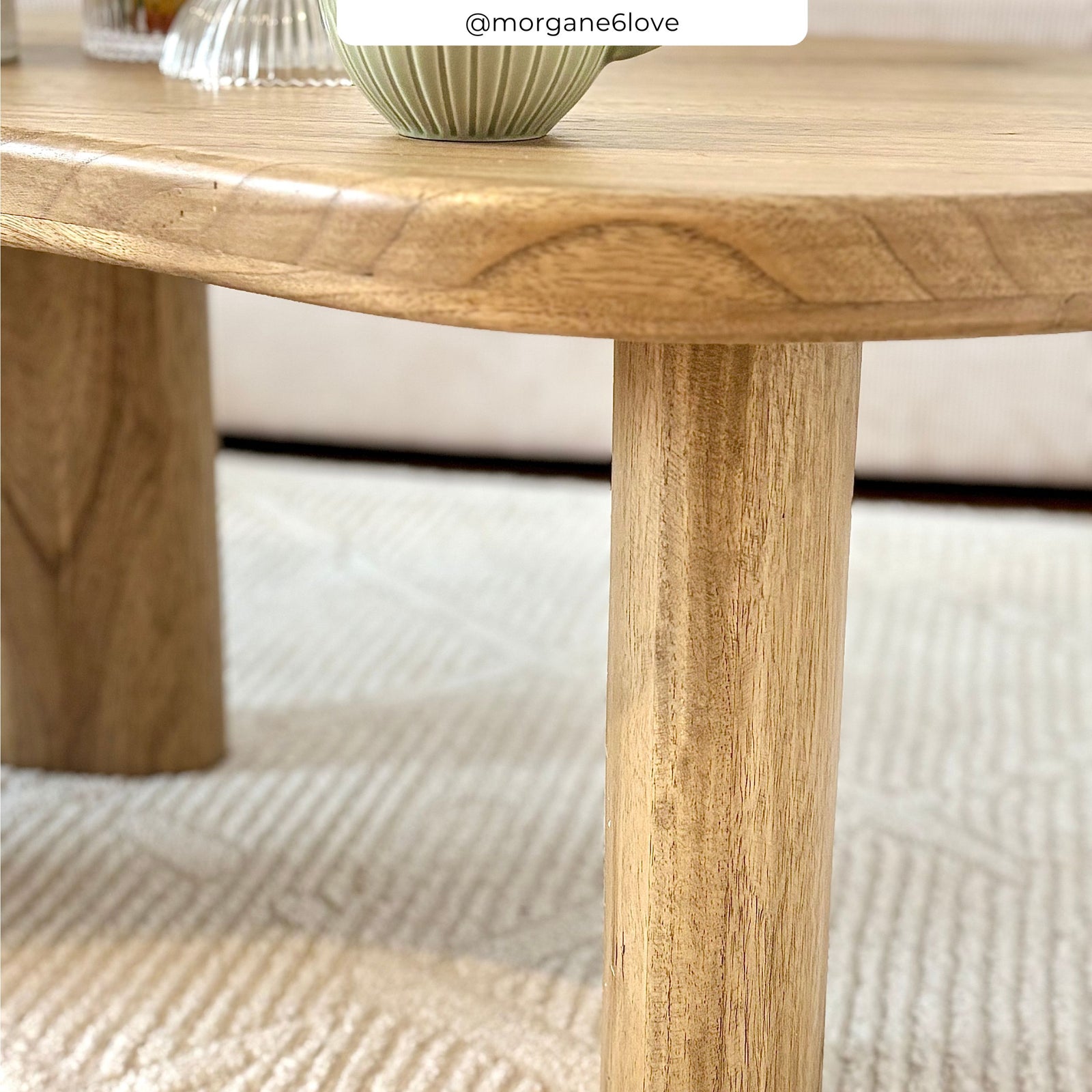 table basse organique brandan en bois massif rdv deco