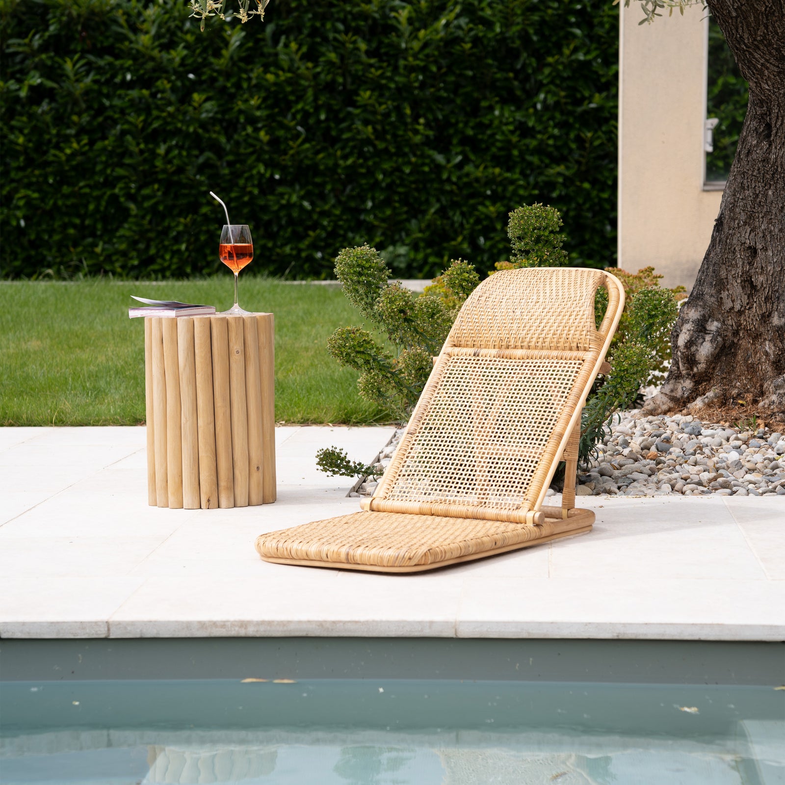 table d appoint de jardin bois de teck imani