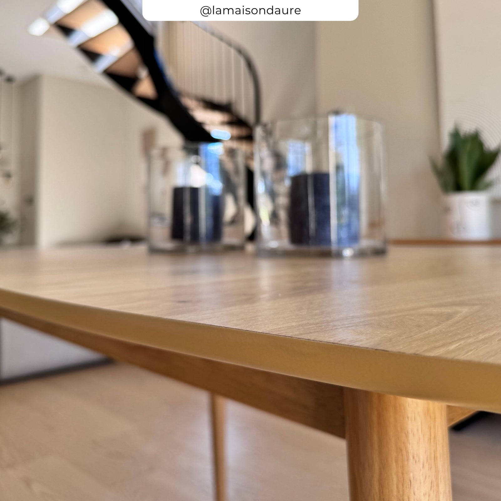 table en bois clair ovale extensible eddy 170 200 cm rdv deco