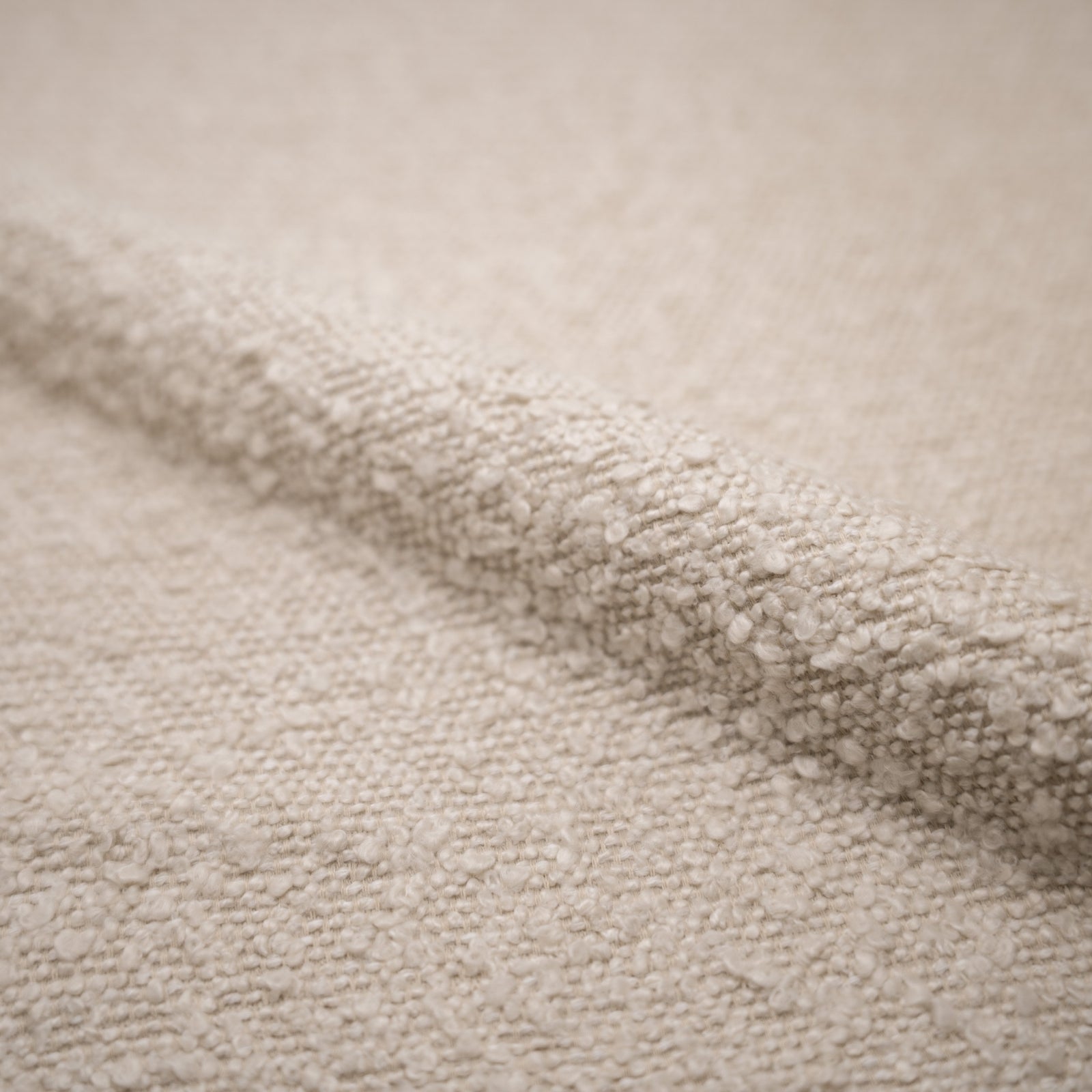 tissu boucle beige chaise iris lot 2