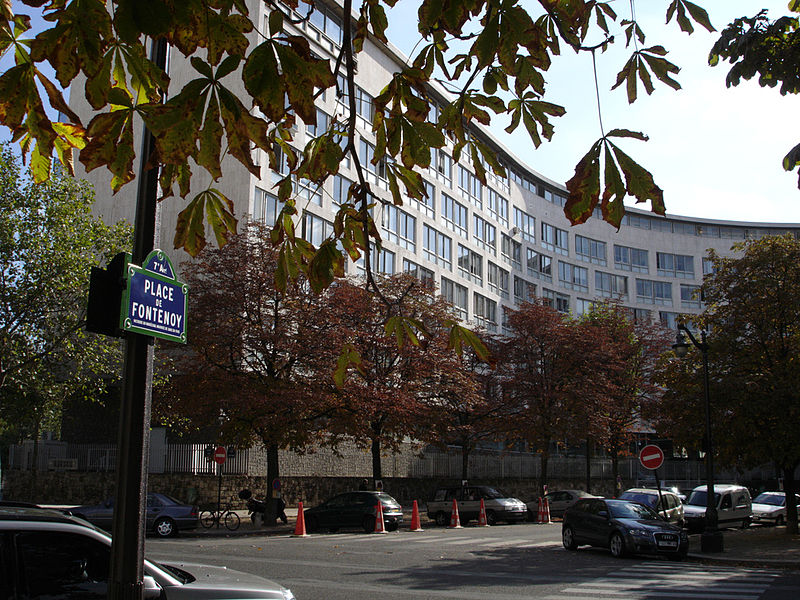 bâtiment de l'unesco dessiné par Marcel Breuer